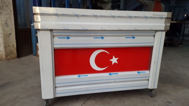 tek tepsili türk bayraklı ön model 70 cm tavalı tantuni ocagı
